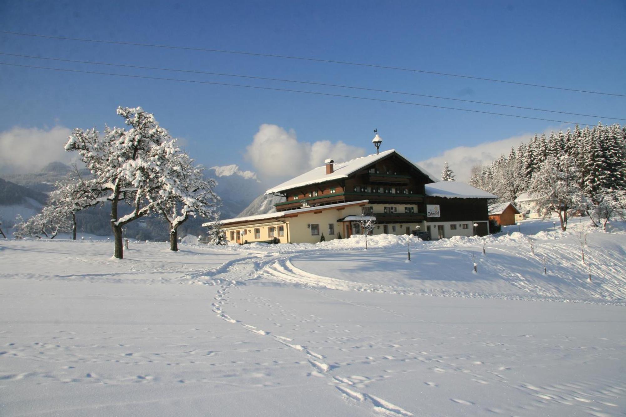 Landgasthof Hotel Zehenthof ฟาร์แวร์เฟน ภายนอก รูปภาพ