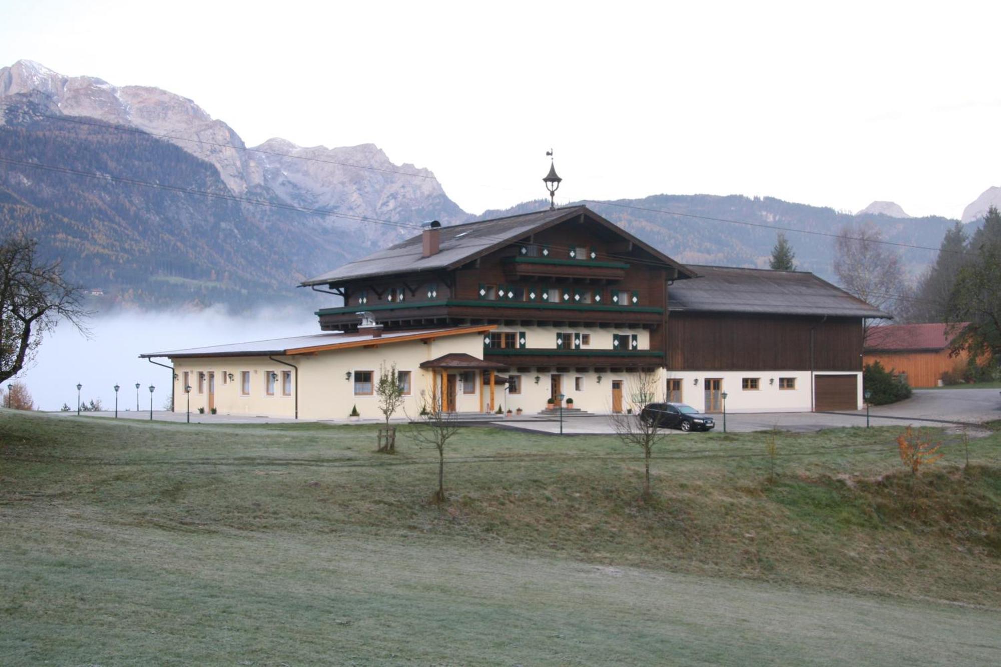 Landgasthof Hotel Zehenthof ฟาร์แวร์เฟน ภายนอก รูปภาพ