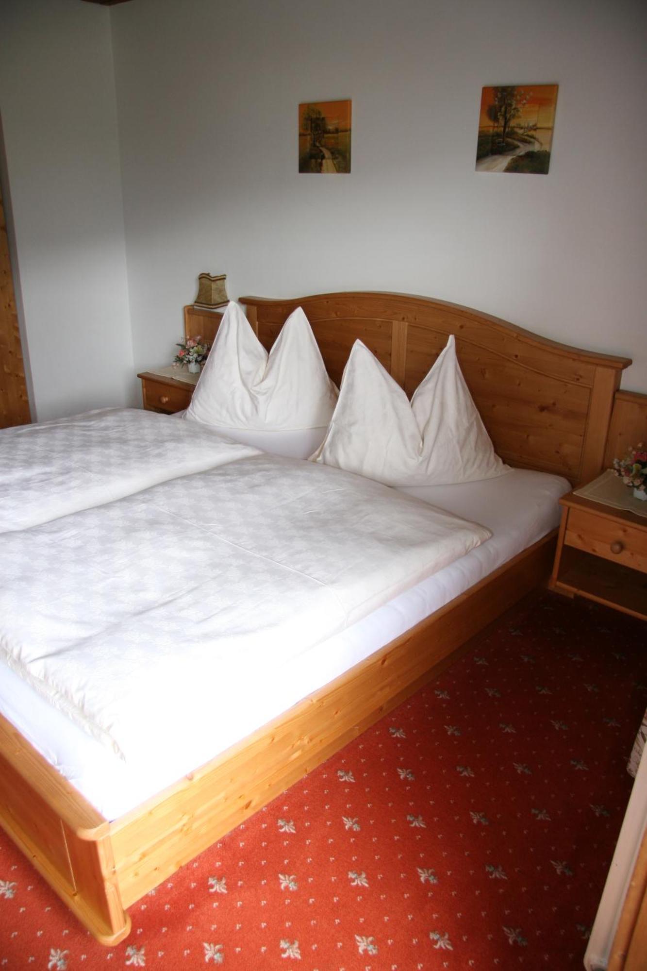 Landgasthof Hotel Zehenthof ฟาร์แวร์เฟน ภายนอก รูปภาพ