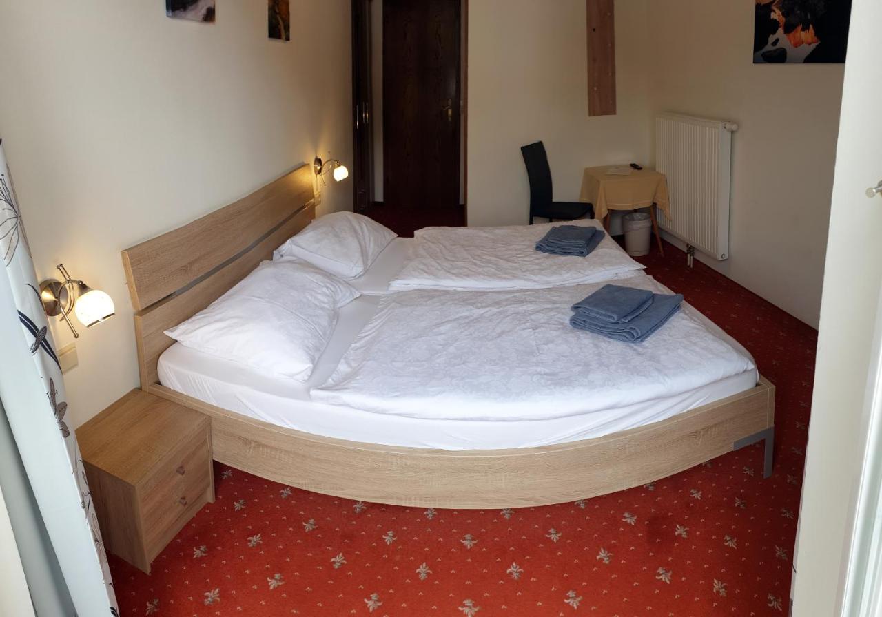 Landgasthof Hotel Zehenthof ฟาร์แวร์เฟน ภายนอก รูปภาพ